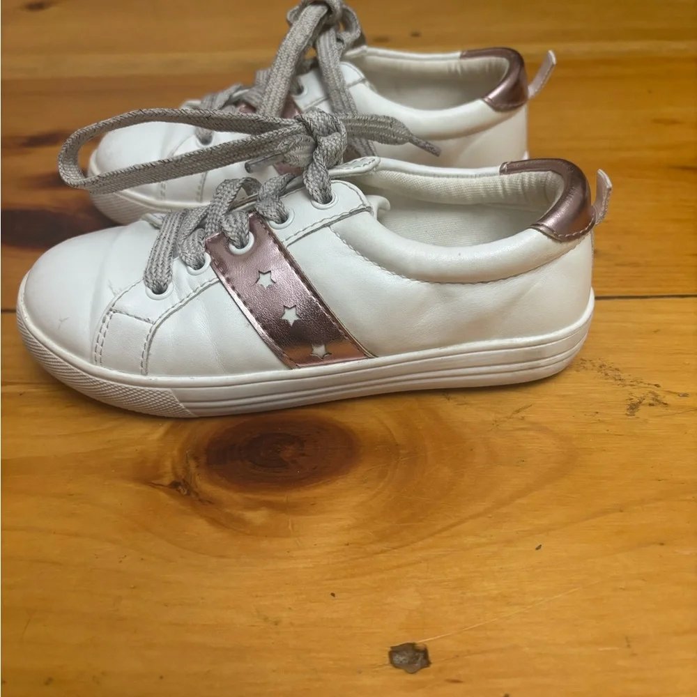 GAP Kids Toddler Girls Sneakers Size 12 White Rose Gold Lace Up Casual Shoes